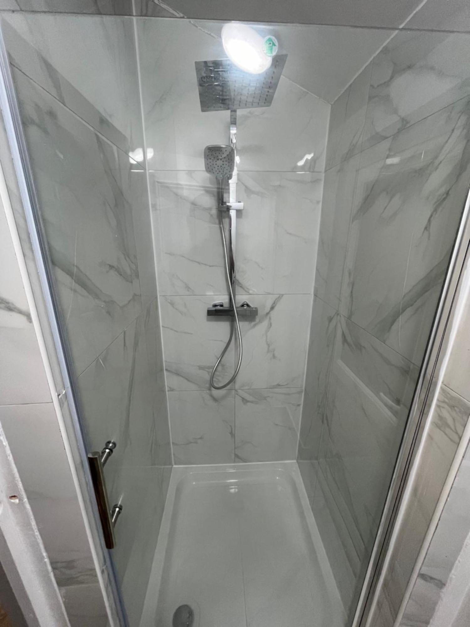 Apartamento Cozy Two Bed In Brixton Next To Station Londres Exterior foto