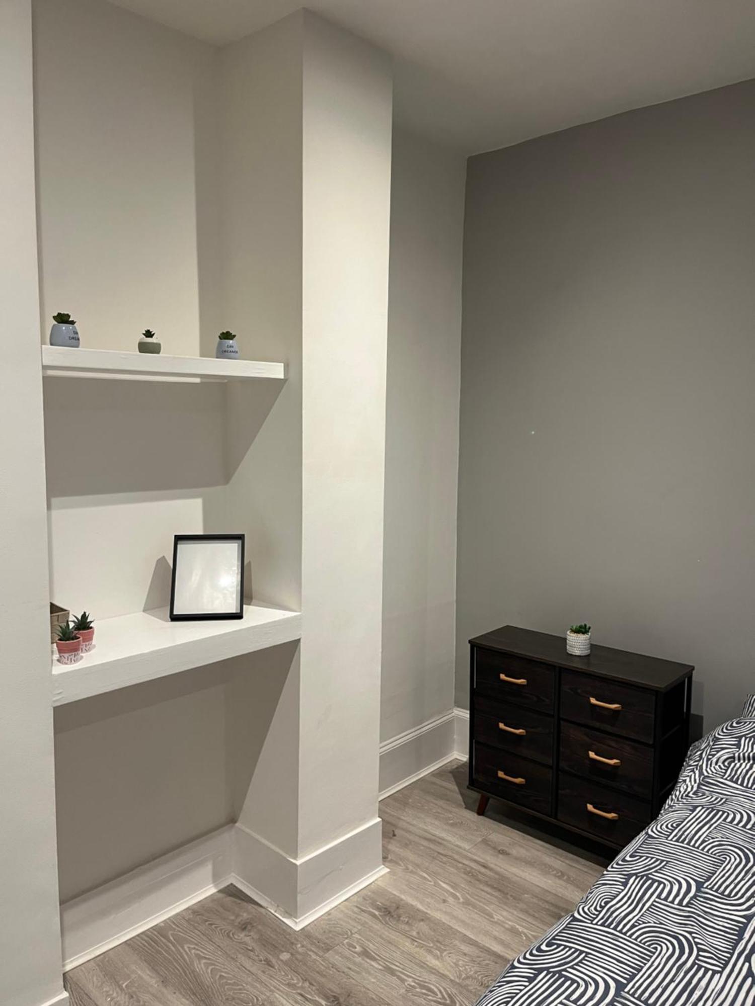 Apartamento Cozy Two Bed In Brixton Next To Station Londres Exterior foto